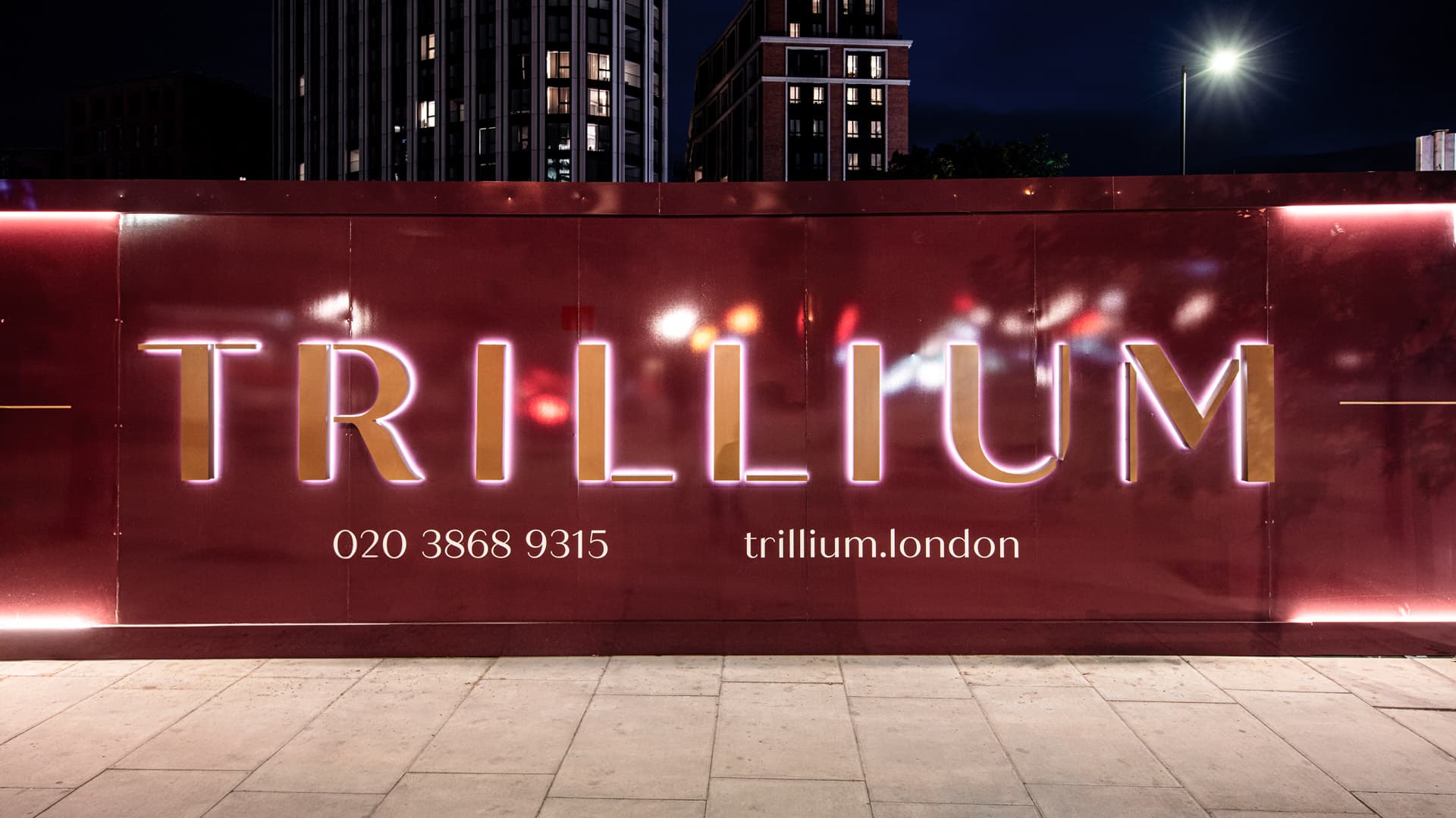 Trillium | Hoarding | Linassi+Co