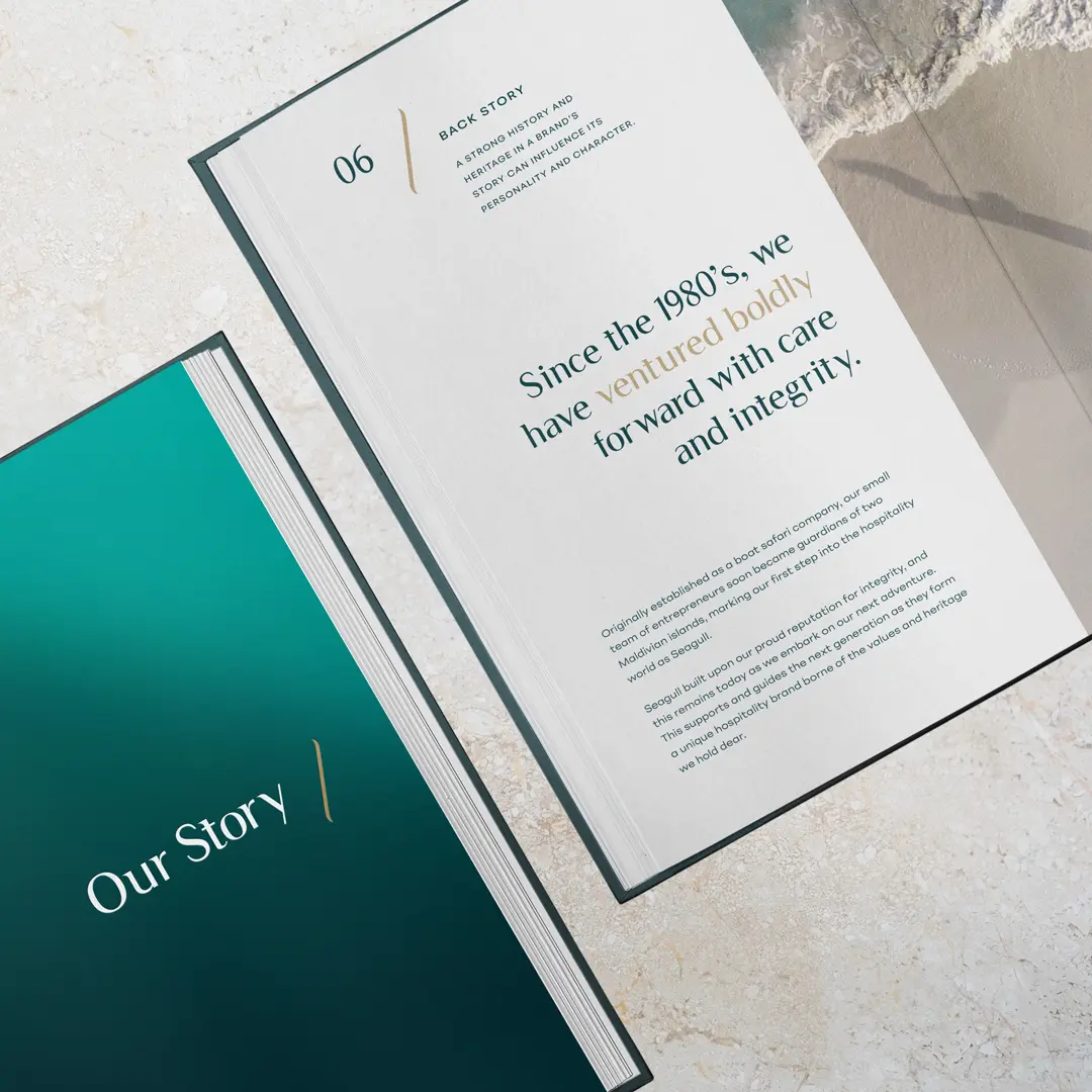 Brand Book Spread | Essendi | Linassi+Co