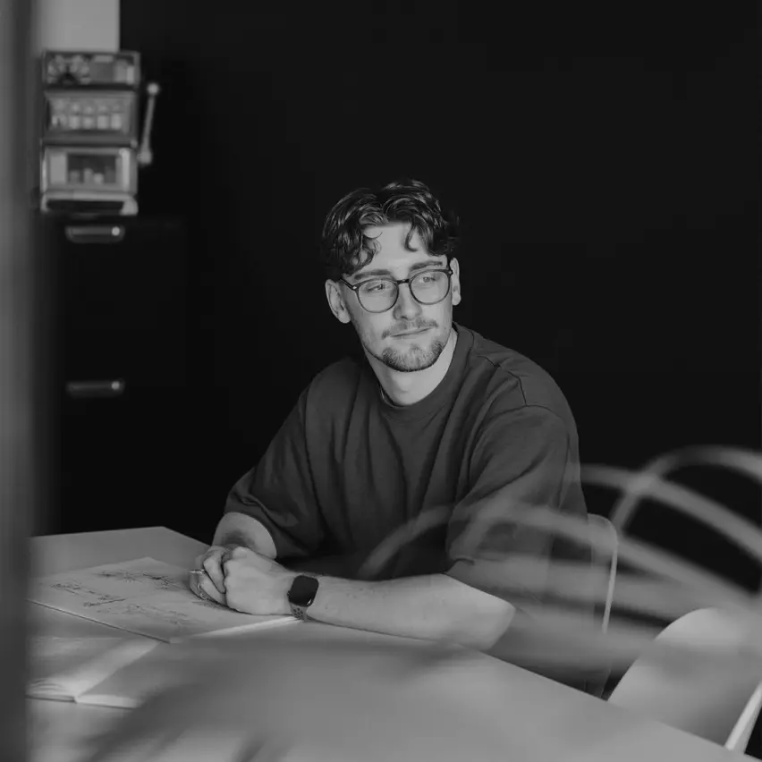 LinassiCo | Matt