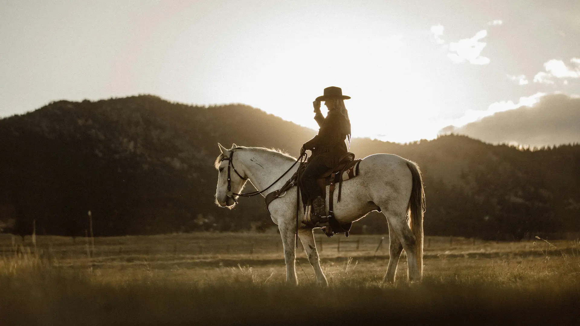 Plan South America | Horse Rider | Linassi+Co